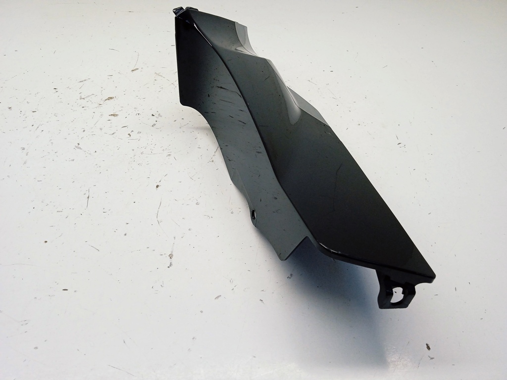 CUBIERTA DE CONDUCTO DE AIRE IZQUIERDO (1#) ( 64570-MEE ) SEGUN FOTOGRAFIAS HONDA CBR 600 RR \'05/\'06 (PC37) 2