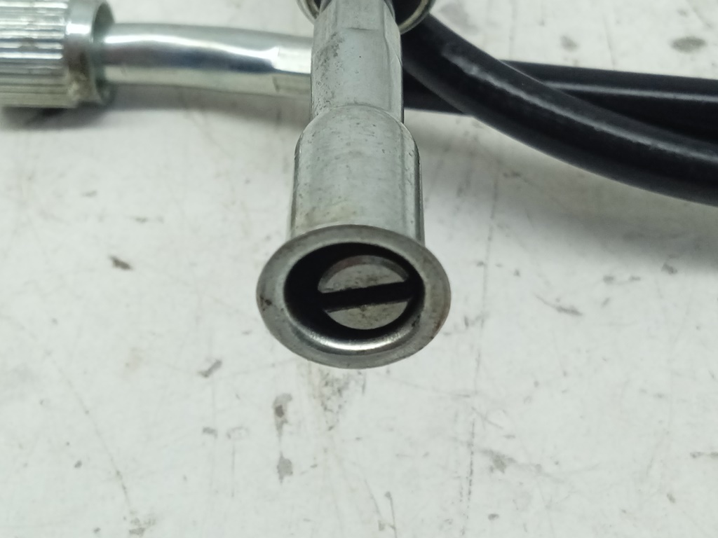 CABLE DEL REENVIO DEL CUENTAKILOMETROS (1) HYOSUNG GT 250 COMET (CARBURACION) 2