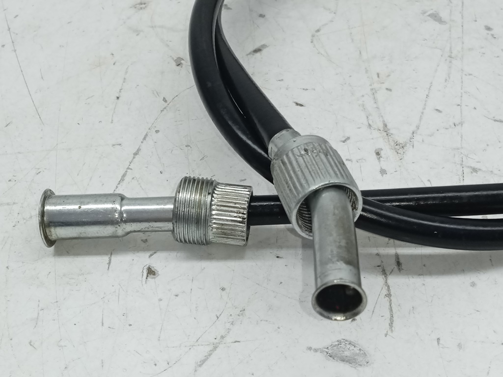 CABLE DEL REENVIO DEL CUENTAKILOMETROS (1) HYOSUNG GT 250 COMET (CARBURACION) 3