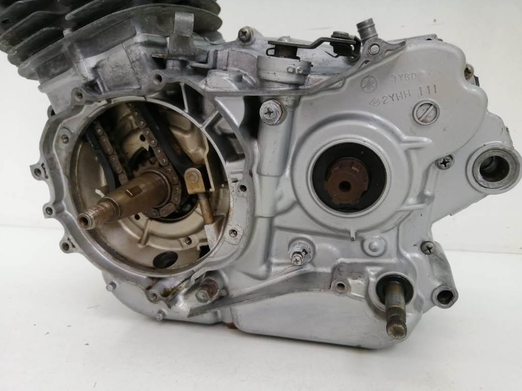 MOTOR ( 49931 KMS. ) TIPO MOTOR : 21L-033896 ( SEGUN FOTOGRAFIAS ) YAMAHA SR 250 CLASSIC / SPECIAL 6
