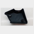 REF. 47331-26F00-291 TAPA IZQUIERDA DE LA PIPA DEL CHASIS (2) SUZUKI VL 250 INTRUDER '00/'04 4