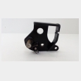 SOPORTE DEL POSAPIES DELANTERO DERECHO 2 SUZUKI GZ250 MARAUDER 3