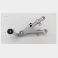 SOPORTE DEL POSAPIES DELANTERO DERECHO 1 YAMAHA YZF R6R (2007) 1